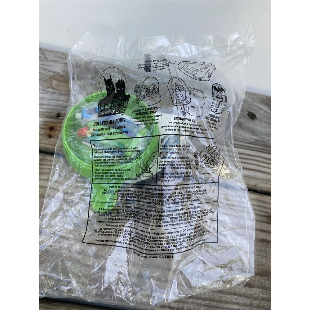 Vintage 1997 Taco Bell Batman & Robin Botanical Trap‎ Terrarium Toy New Sealed